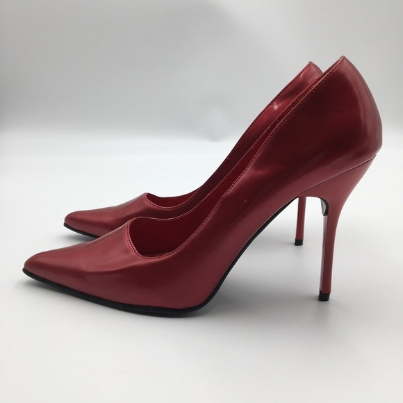 Frederick's of Hollywood Shoes - Vintage 4” Deep Red Fredericks of Hollywood Faux Leather Stilettos Size 10 👠🔥